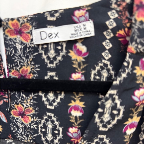 Dex Floral Cropped Jumpsuit NEW - Picture 4 of 12